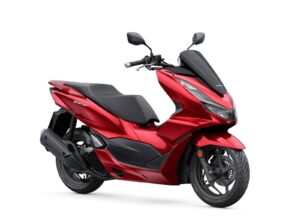 Honda PCX 125 červená 2022